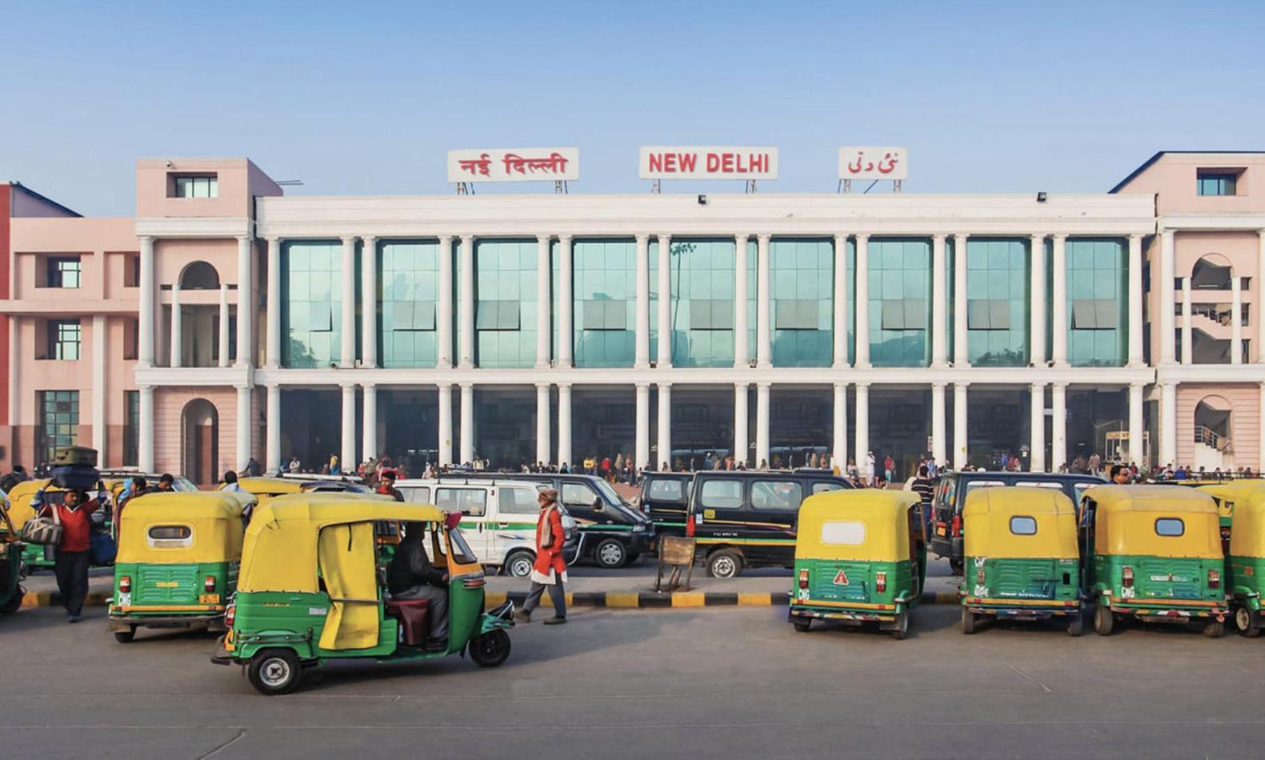 Hotel Glitz - Walk In From New Delhi Railway Station Екстериор снимка