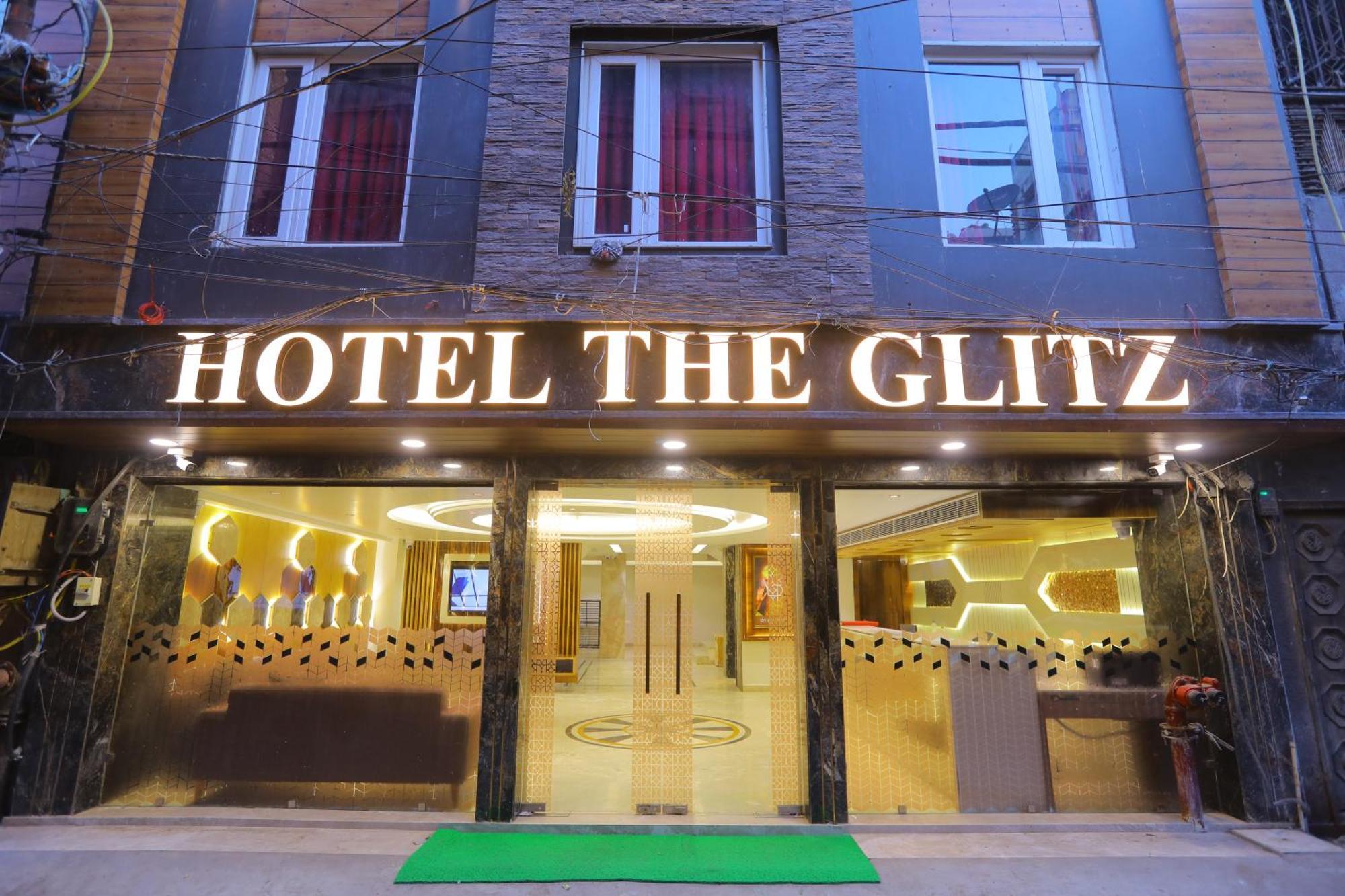 Hotel Glitz - Walk In From New Delhi Railway Station Екстериор снимка