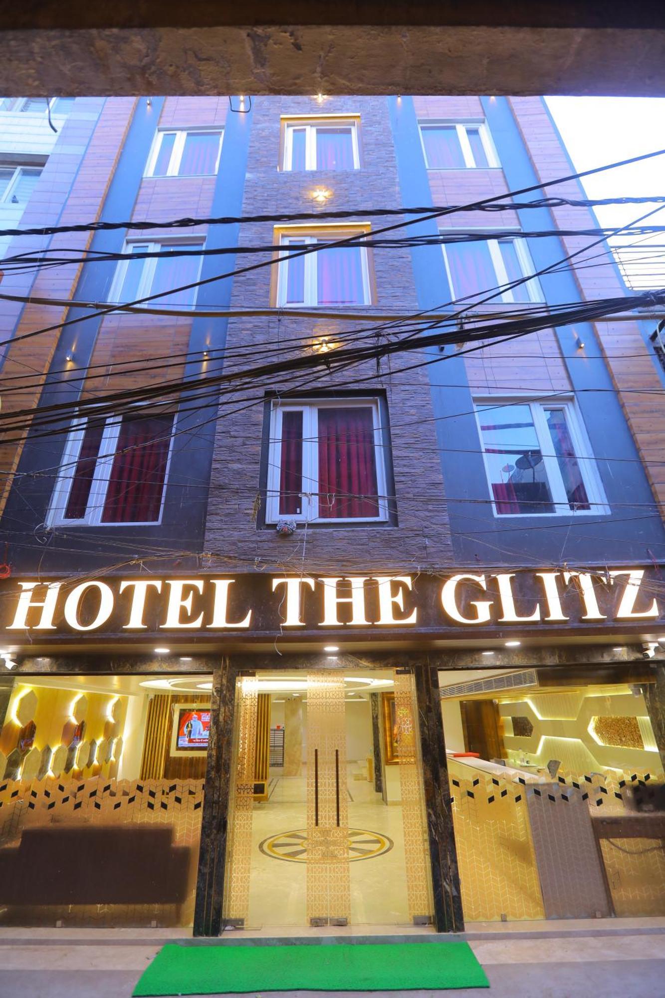Hotel Glitz - Walk In From New Delhi Railway Station Екстериор снимка